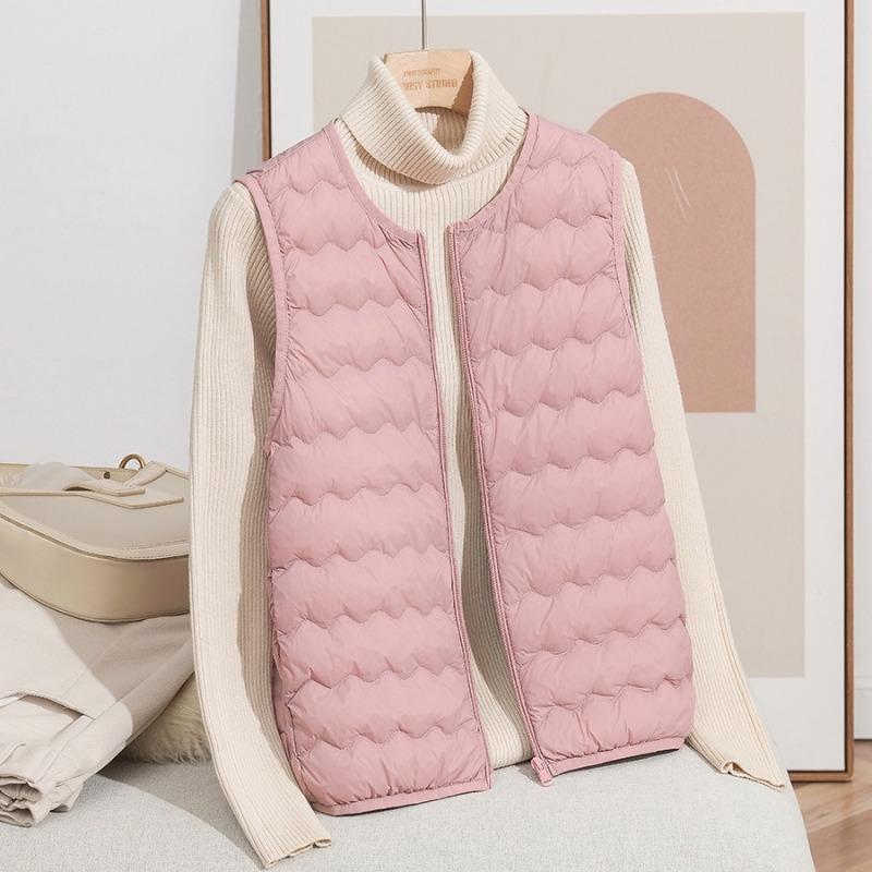 Autumn and Winter New Light Round Neck Wavy Quilting Line Winter Clothing Portable White Duck Down Vest Winter Jacket Tide