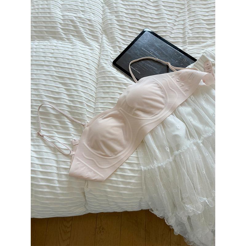 Japanese Style U Shaped Beautiful Back Breathable Thin Seamless Bra For Women