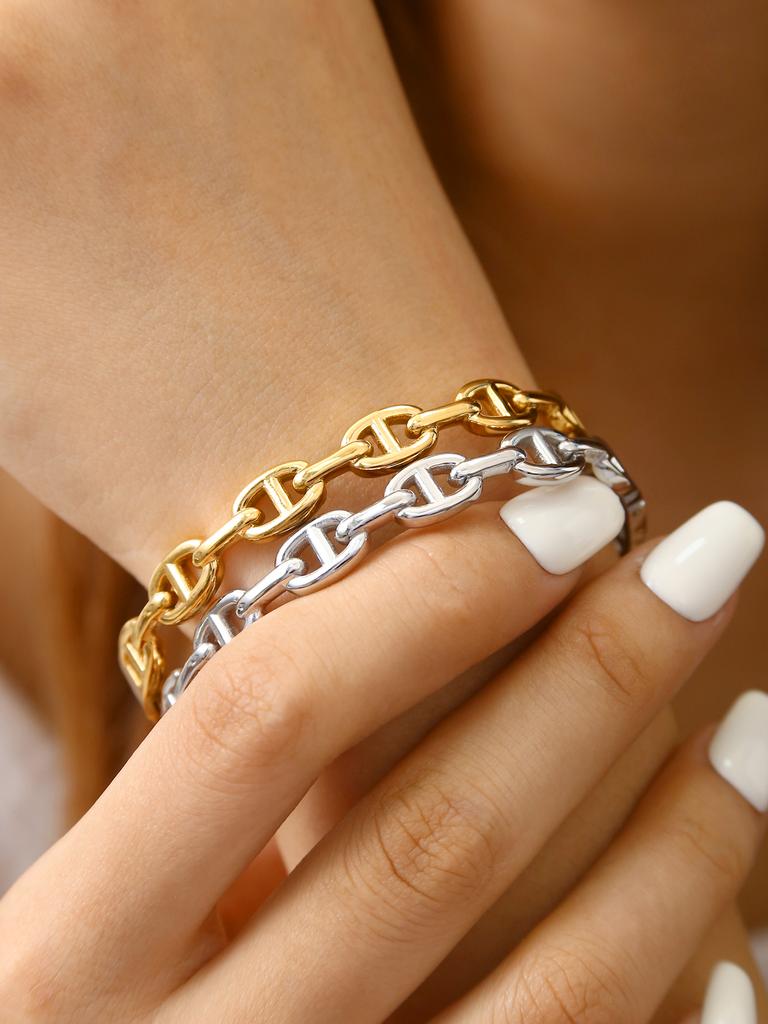 Fashion Simple Temperament Senior Sense Of Stainless Steel Plated Gold Pig Nose Bracelet Women'S Jewelry