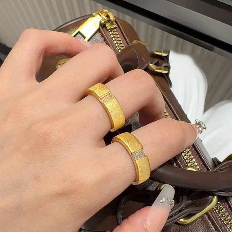 Classic brushed diamond studded crystal rings for women new in antique gold crafts silk ribbon ring couple party