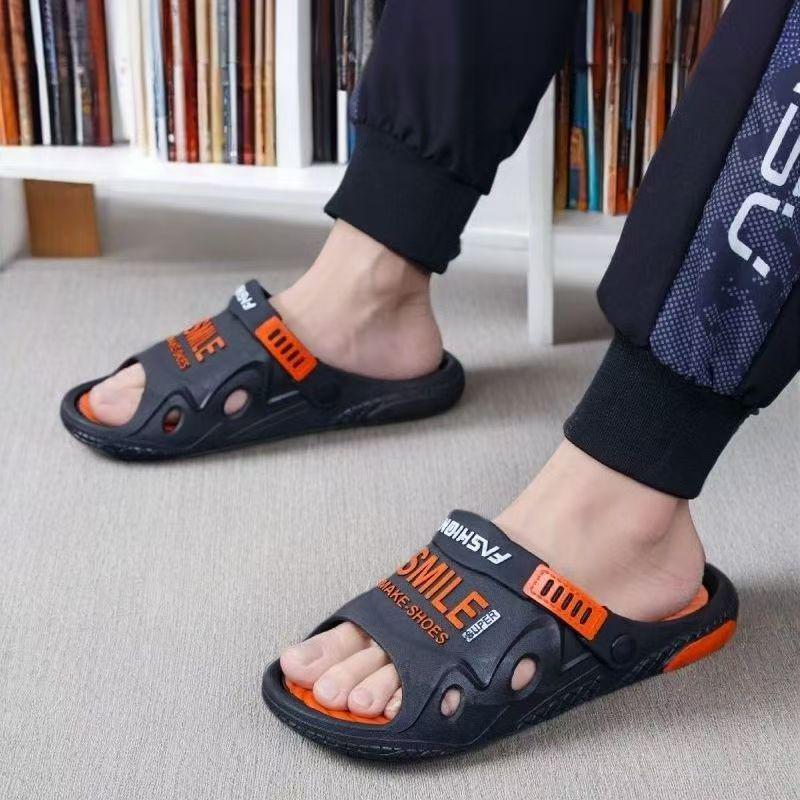 

Мужские летние шлепанцы на очень толстой подошве с нескользящим покрытием - Модные сандалии двойного назначения для улицы, спорта и пляжа 42-43 чёрный