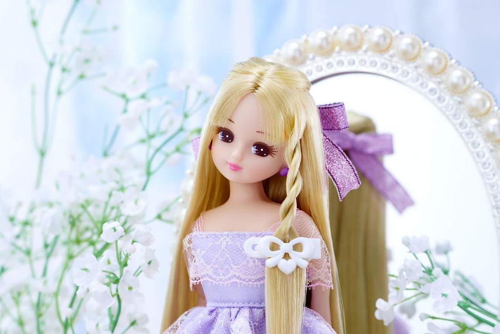 TAKARA TOMY Boneca Cabelo Longo Conjunto Elegante Brinquedo de Brincar Idades Licca-chan LD-12 Vestir-se 3+