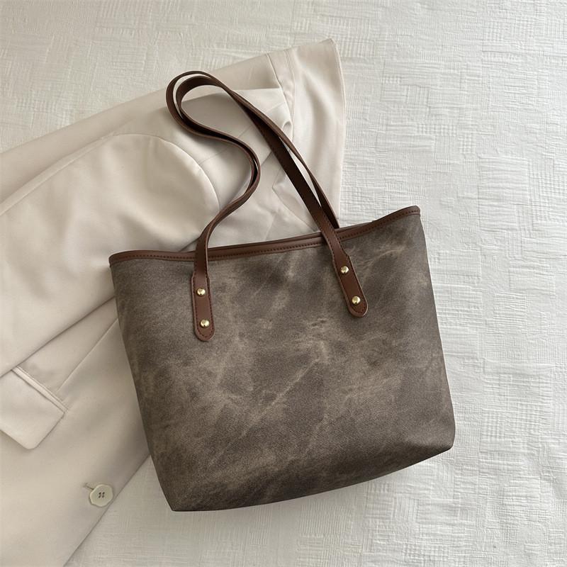 Fashionable Black Pu Leather Tote Bag For Women Summer 2024 Simple And Chic Design