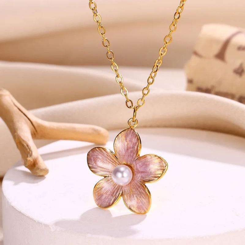 Small Fresh Titanium Steel Non-fading Dripping Pearl Pendant Colored Flower Necklace Sweet Cool Style Jewelry