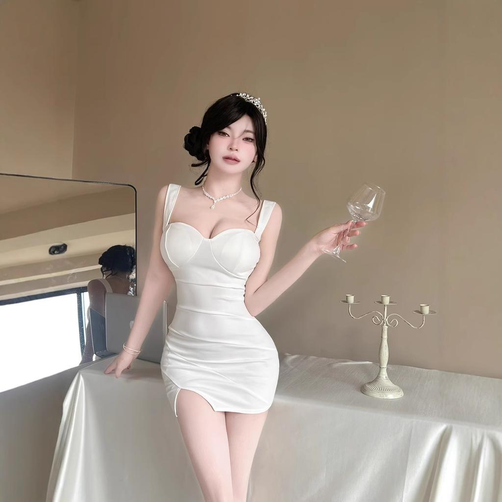 Nightclub sexy low-cut vest dress tight-fitting hip-wrapped short bottom skirt new chic temperament