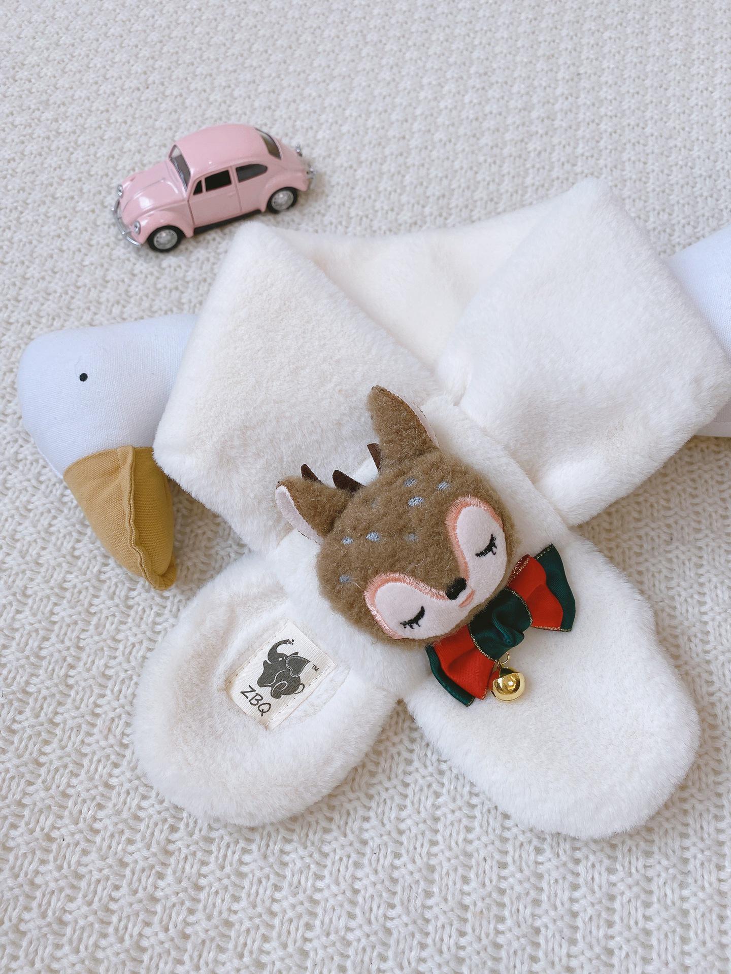 

Kids Autumn/Winter Plush Fox Bow Tie Scarf - Solid Color, Warm Two-Color Ball Snood, Cartoon Style for Boys and Girls 75cm