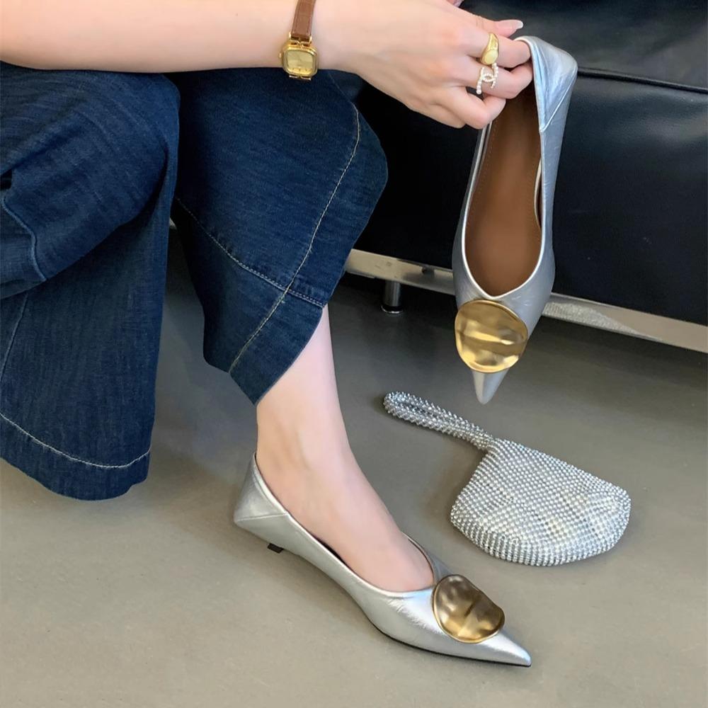 Fashion Low Heels Shoes Woman 2025 Metal Chain Shallow Mouth Female Footwear Pointed Toe Autumn New Buckle Dress Fall Nurse Med Thin
