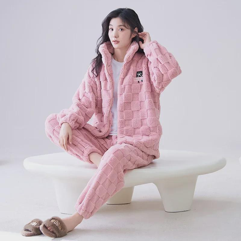 Damska przytulna flanelowa piżama zimowa - Gruby polar koralowy, duży rozmiar, idealna do noszenia w domu lub na zewnątrz jesienią i zimą.