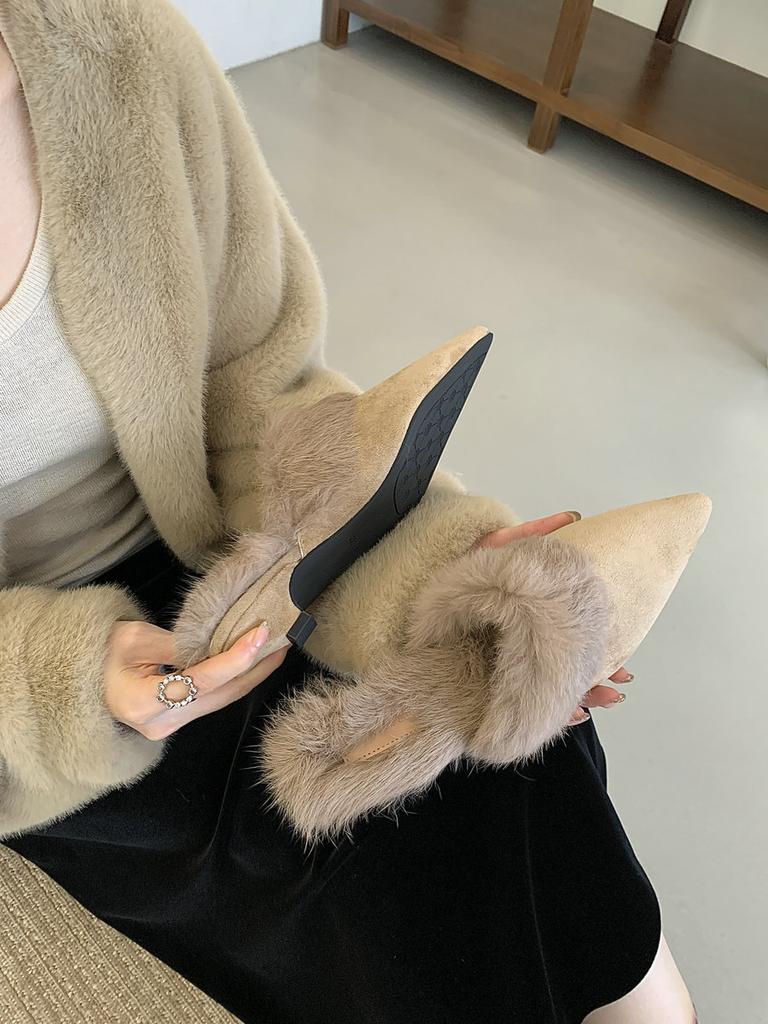 2025 Autumn and Winter New Kitten with Pointed Head Fluffy Half Slippers Outside Wearing Bag Head Real Hair Short with Mueller Bag Head Drag