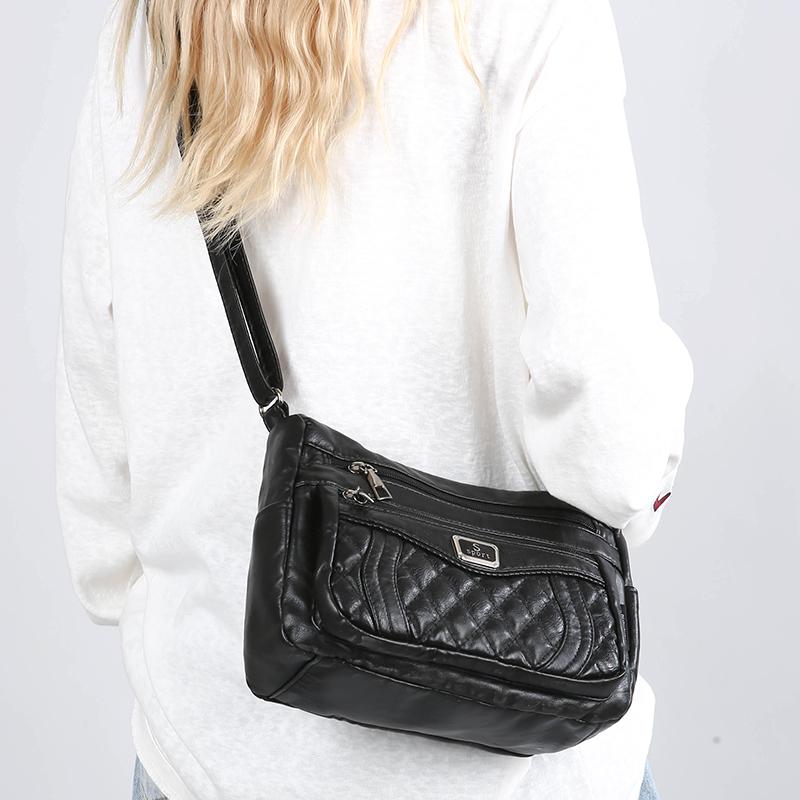 Women's Rhomboid Shoulder Bag Middle-aged Mother Bag