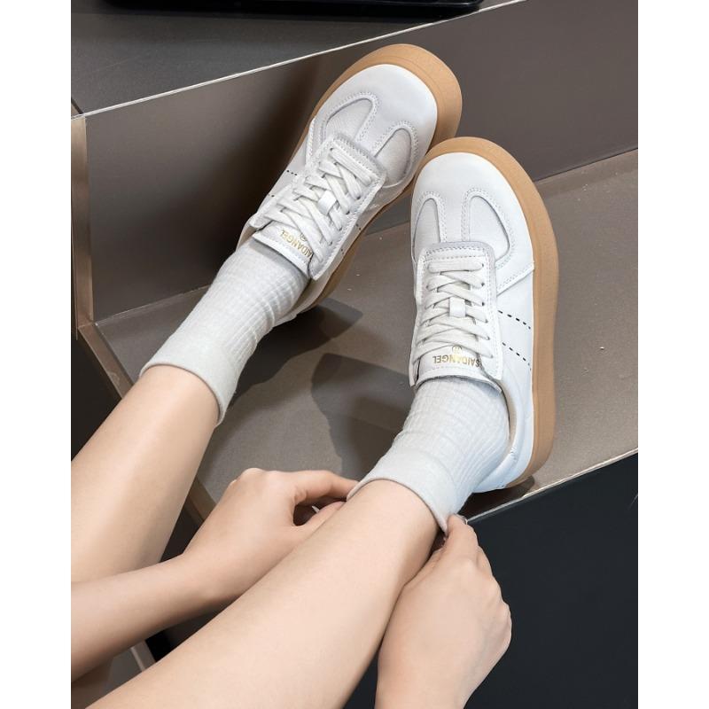 

Non-slip thick-soled versatile retro women s spring new sports little white shoes, light casual board shoes 40