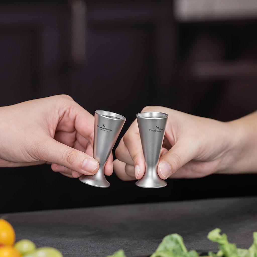 Grenzenlose Reise Titan 10ml Schnapsglas für Westlichen und Baijiu Perfekt für Hauspartys und Stilvoll Ein Großartiges Geschenk oder Pokal, Kapazität, Sake, Spirituosen,