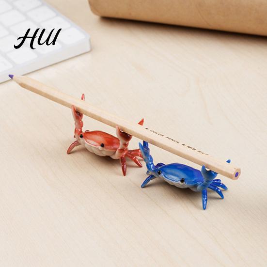 Creative Pen Holder Weightlifting Crab Desktop Organizer Decorative Ornament Desk Accessory for School Office Home PVC