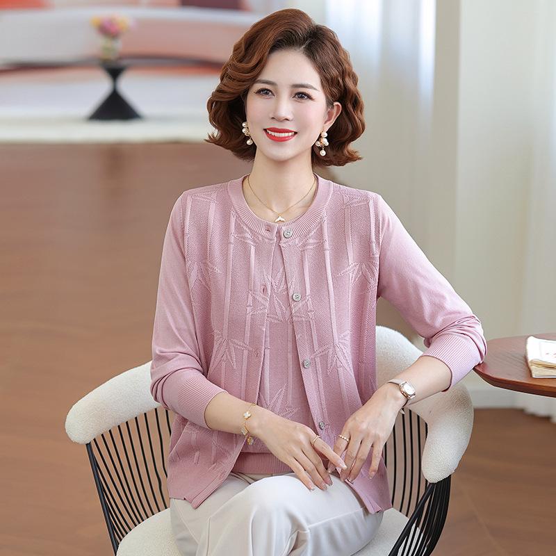 

Mom s Spring Ensemble: Elegant Short-Sleeve Knit Cardigan & T-Shirt Set for Middle-Aged Women 110 (Recommend 90-110 jin)