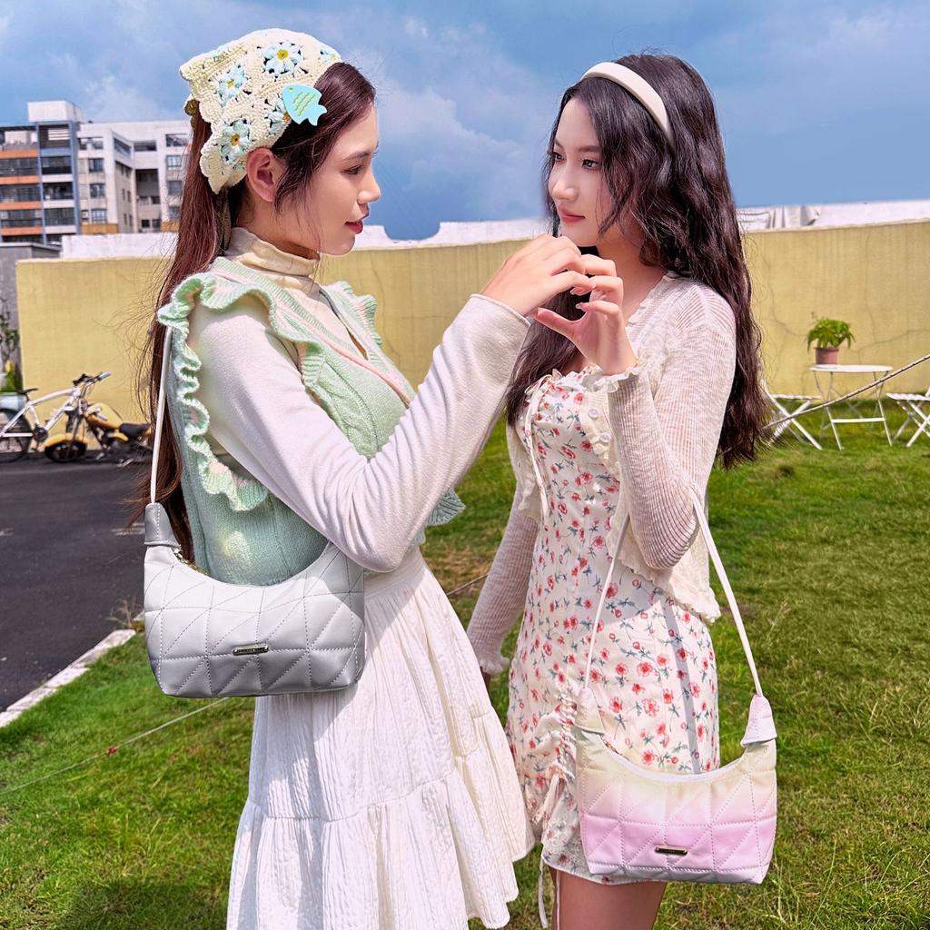 Fresh and Sweet Rainbow Gradual Change Color Armpit Bag Autumn and Winter Versatile Embroidered Women's Bag Small Mobile Phone Bag Shoulder Handbag