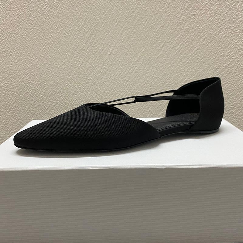 

Toteme French retro side empty T-strap single shoes women s black comfortable satin cloth bag head flat sandals 40 чёрный