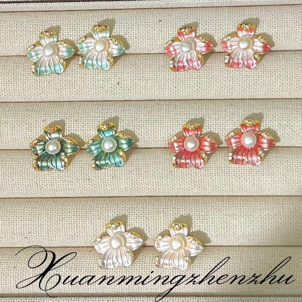 Natural Freshwater Pearl Earrings with 18K Gold Plated Frosted Flower Design and S925 Sterling Silver Needle