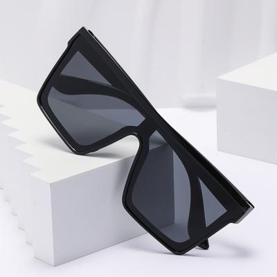 Large Frame Fashion Sunglasses UV Protection Square Shape Unisex Eyewear Outdoor Accessories for Men and Women
