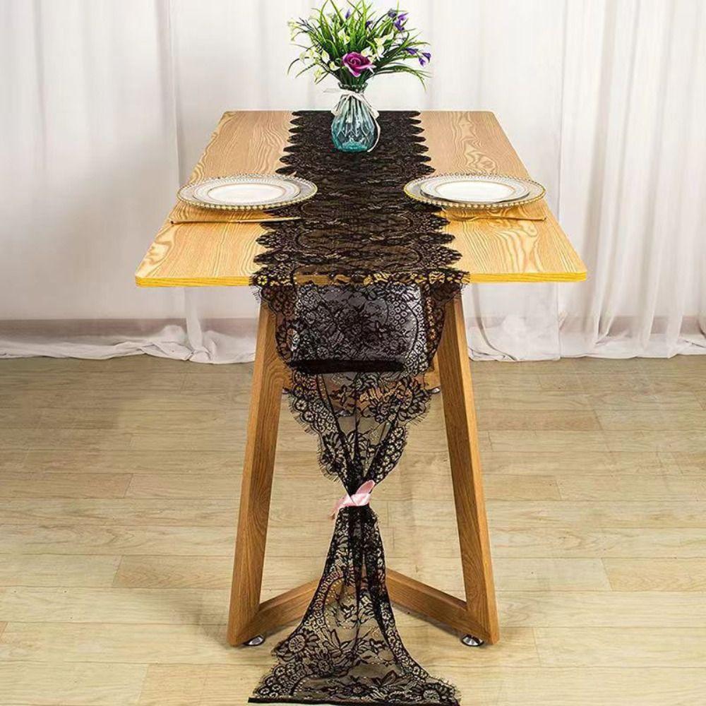 White Color Lace Table Runner Rectangular Shape Floral Embroidery Vintage Table Runners Comfortable European Style