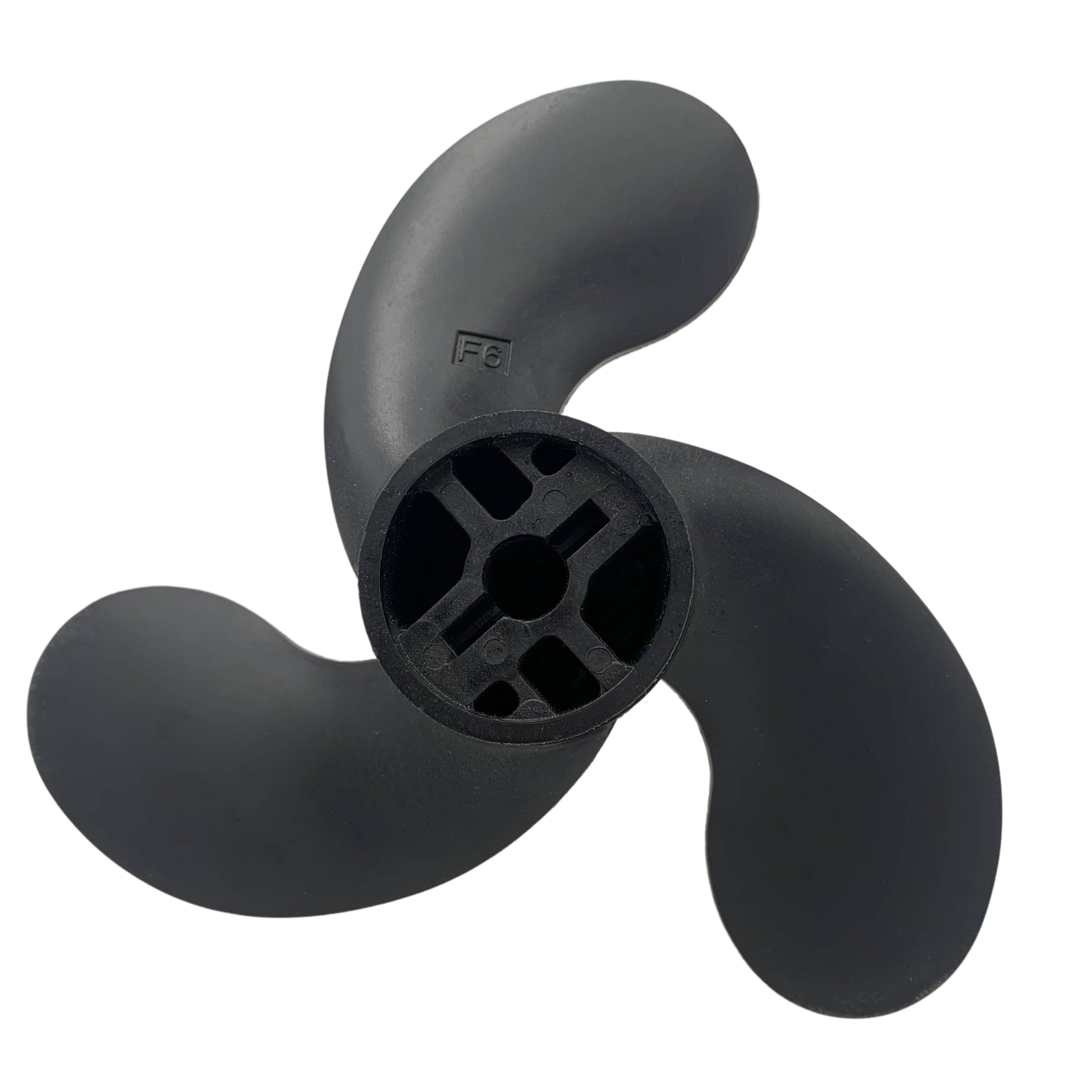 

Лодочный гребной винт 7 1/4x6, подходит для подвесного двигателя Tohatsu 3,5 л.с., 3 лопасти, пластик 7,25x6