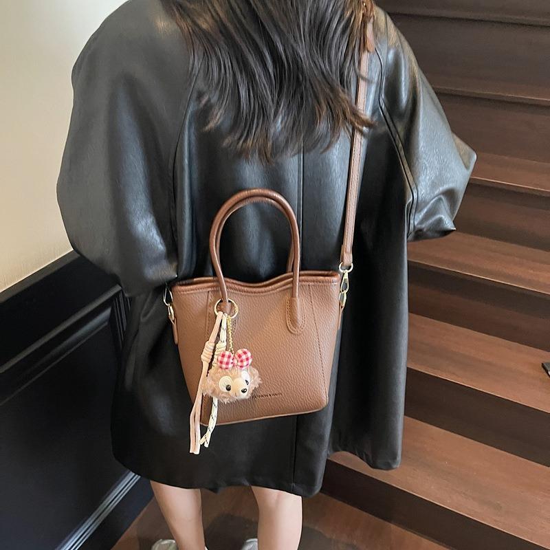 Popular small bag women's summer versatile new simple messenger bag portable bucket bag