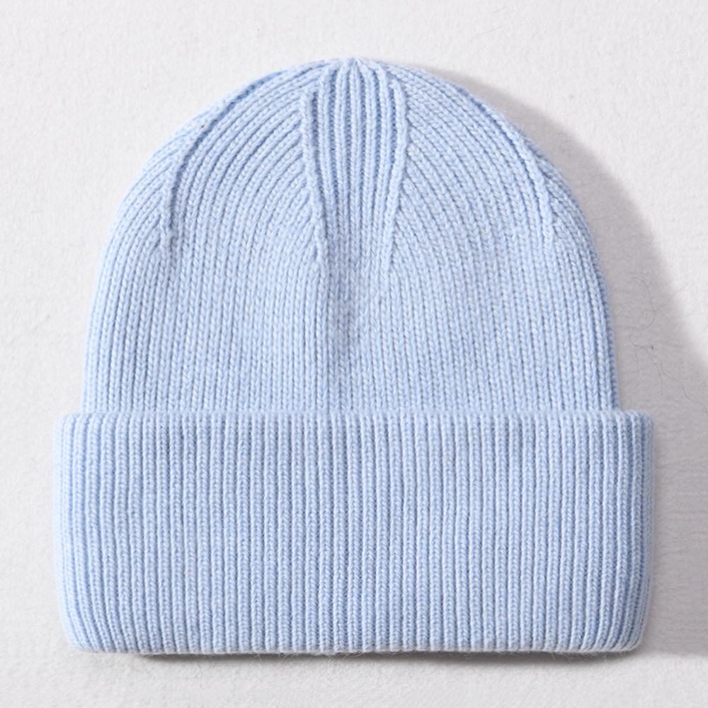 Custom Wool Beanie Hats for Women Luxury Warm Lambs Wool Knitted Winter Bennie for Business Travel Hand Drawn Logo