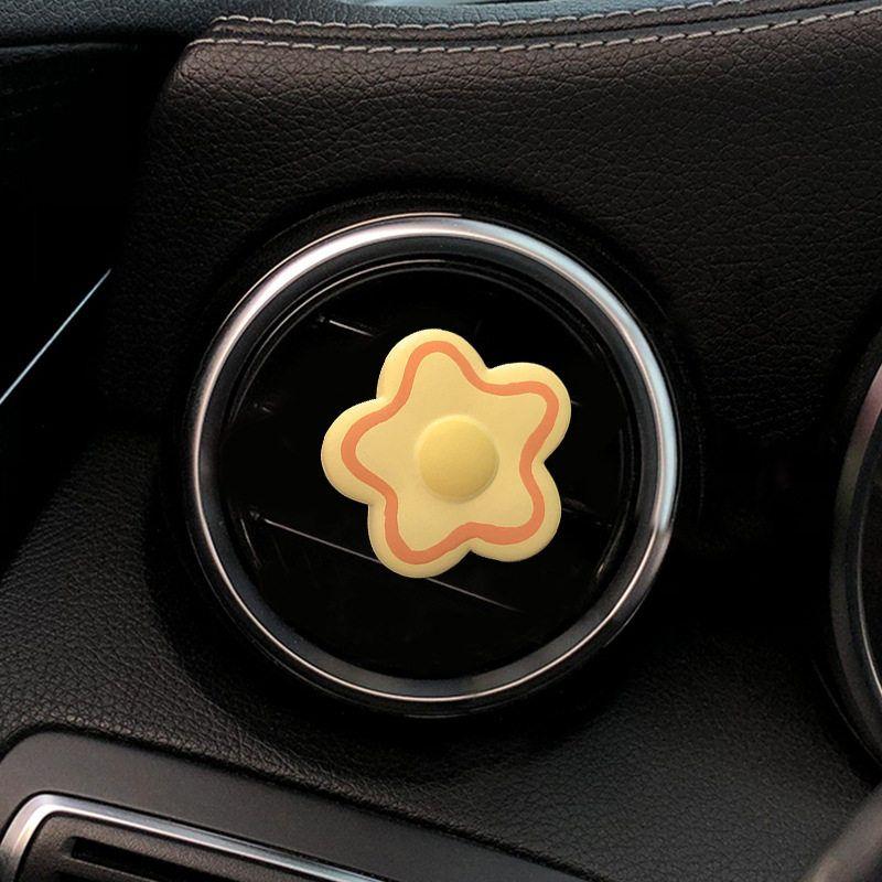 Cute Ice Cream Girl Car Aromatherapy Car Vent Decoration Perfume Car Interior Decoration Ornament Ornament Decoration Fragrant Stone