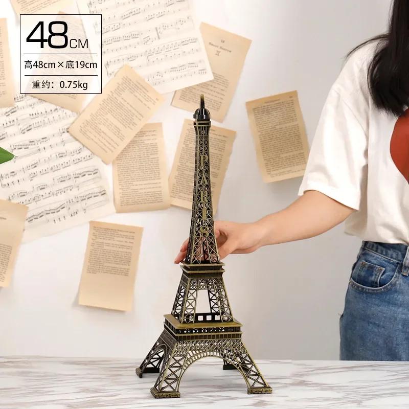 Paris Eiffel Tower Statue European Crafts Retro Model Office Decoration Miniature Building Small Gift Retro Decoration