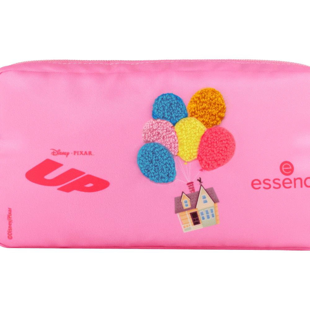 

1 косметический пакет Essence Fixar Up