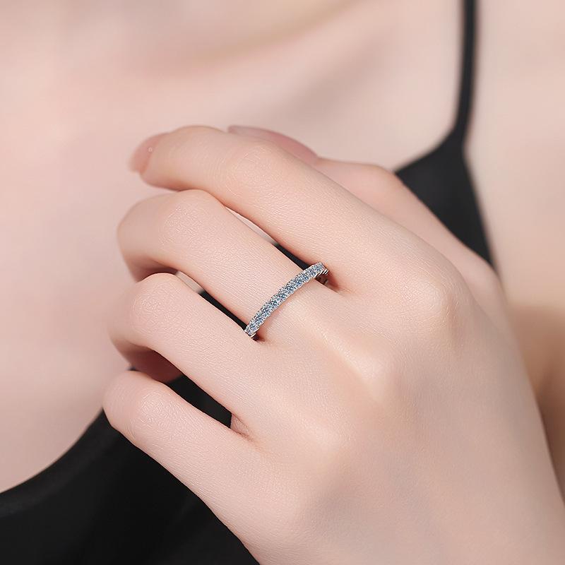 S925 Sterling Silver Moissanite Diamond Ring - Sparkly, Elegant, High-End Stacking Ring