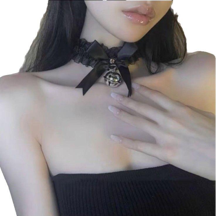 

Кружевное ожерелье-чокер с колокольчиком для девушки-кошки или горничной - Рождественский фетиш-аксессуар чёрный