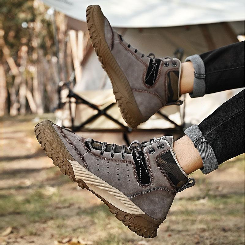 Fashion Golden Sapling Size 38-44 Outdoor Climbing Boots for Men Winter Warm Thicken Plush Ankle Boot Genuine Leather Male Hiking Shoes