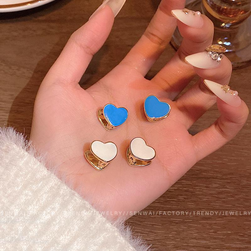 Blue resin wearing love ear buckles on both sides, women's new trendy temperament, niche high-end earrings, ear jewelry