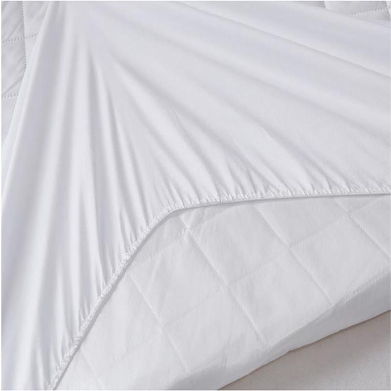 Hotelový vodotěsný tlustý prošívaný chránič matrace namontovaný 14-18palcový hluboká kapsa, ultra měkký, prodyšný, nehlučný potah matrace