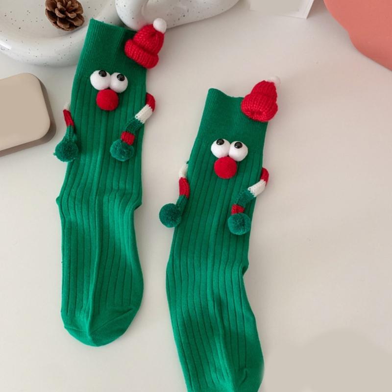 Unisex Couple 3D Santa Hat Dolls Christmas Middle Tube Socks with Magnetic Embellishments for Gifting and Celebrating