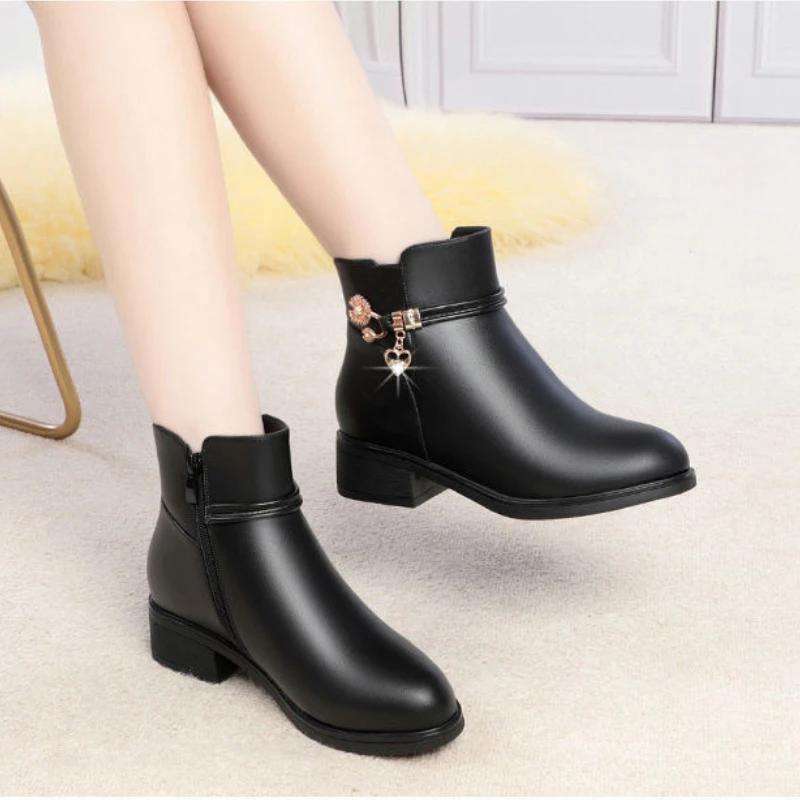 Comfort Casual Women's Shoes Leathe Outdoor Cotton Flat Shoe Fashion Antislip Snow Boot  2024 Winter Ladies Velvet Leather Boots