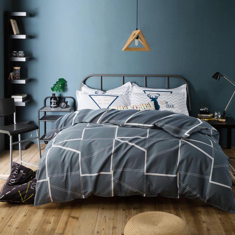 Flannel Four-Piece Student Dorm Bedding Set: Bed Sheet & Duvet Cover Gift