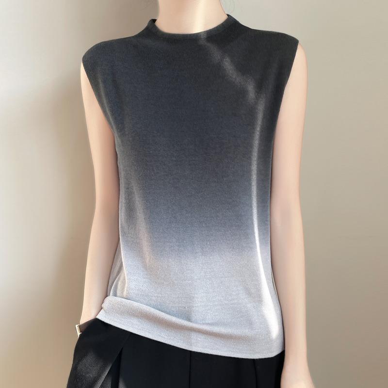 Women's Spring New Worsted Wool Round Neck Knitted Vest Loose Gradient Colour Design Sense Sleeveless Tops