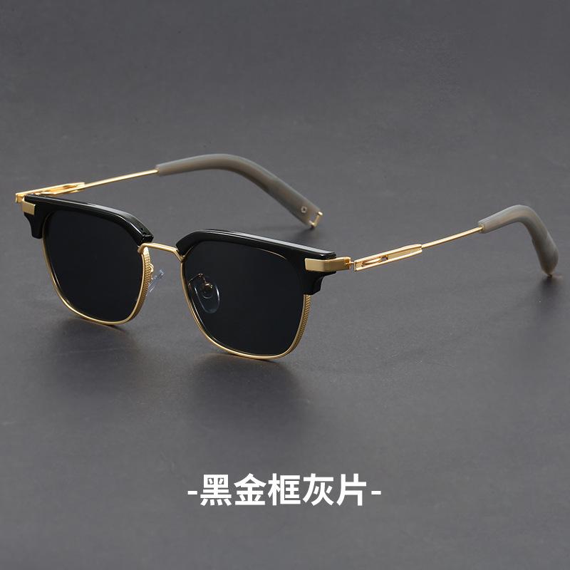 Luxury Rectangle Men's Sunglasses Retro Metal UV400 Protection Sun Glasses Male Classic Outdoor Driving Shades Summer Glasses