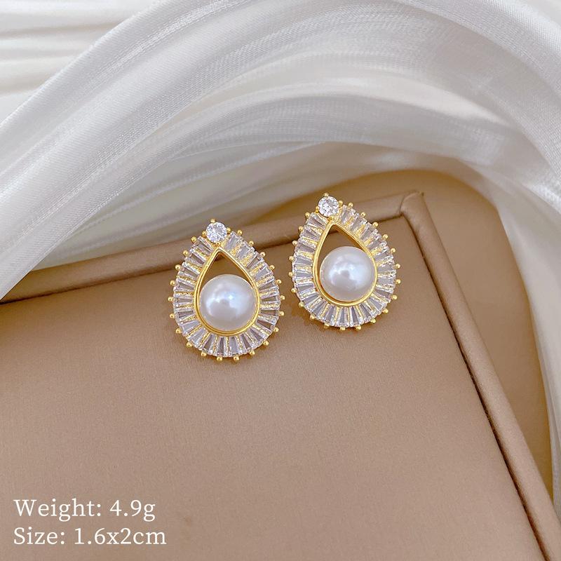 Court Feng Shui Drop Pearl Light Luxury Temperament Gorgeous Full Diamond Necklace Female Versatile Collarbone Titanium Steel Chain