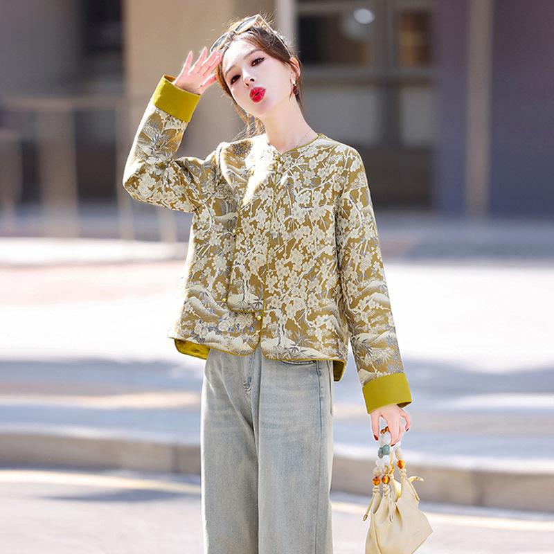 2025 Spring Retro Chinese Jacquard Frog Button Loose Top YW8989