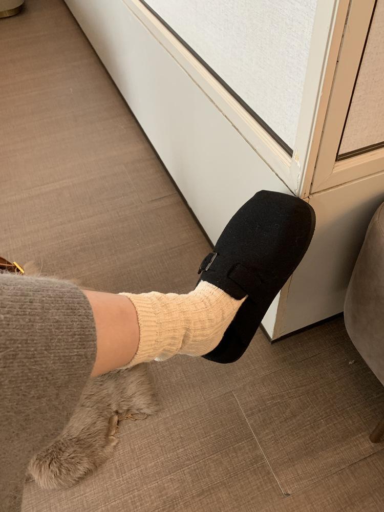 

European and American casual bag head half slippers women s big head ugly cute shoes Boken shoes autumn and winter new Boken shoes 2025 new models 35 чёрный