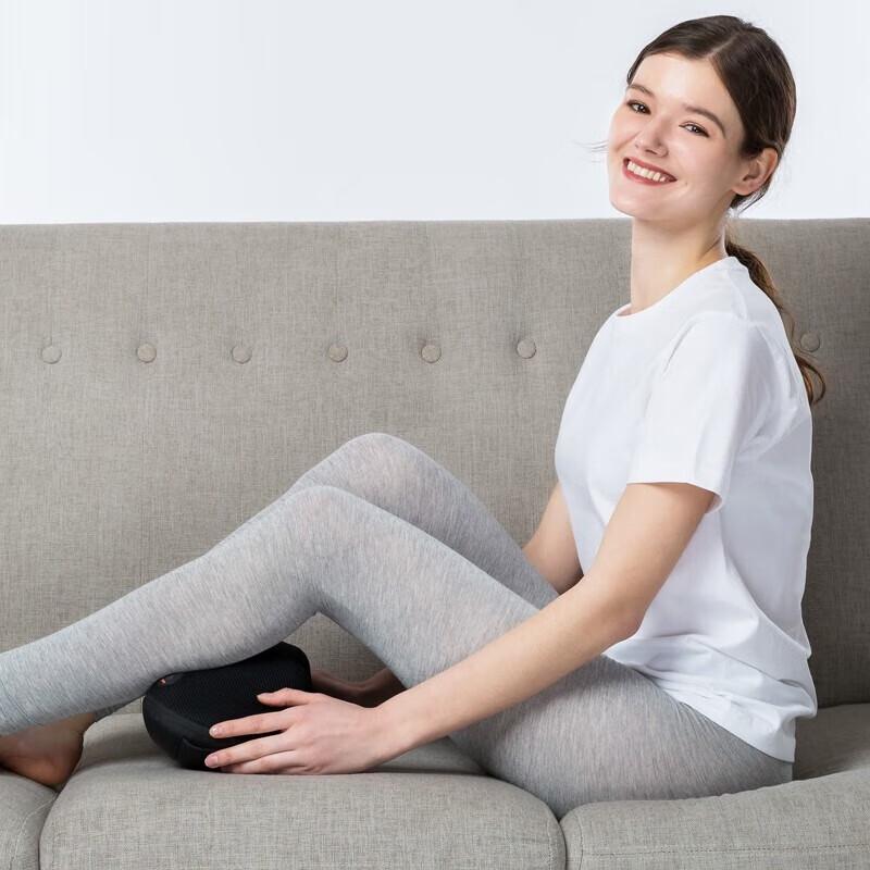 Cloris Heated Shiatsu Massage Pillow