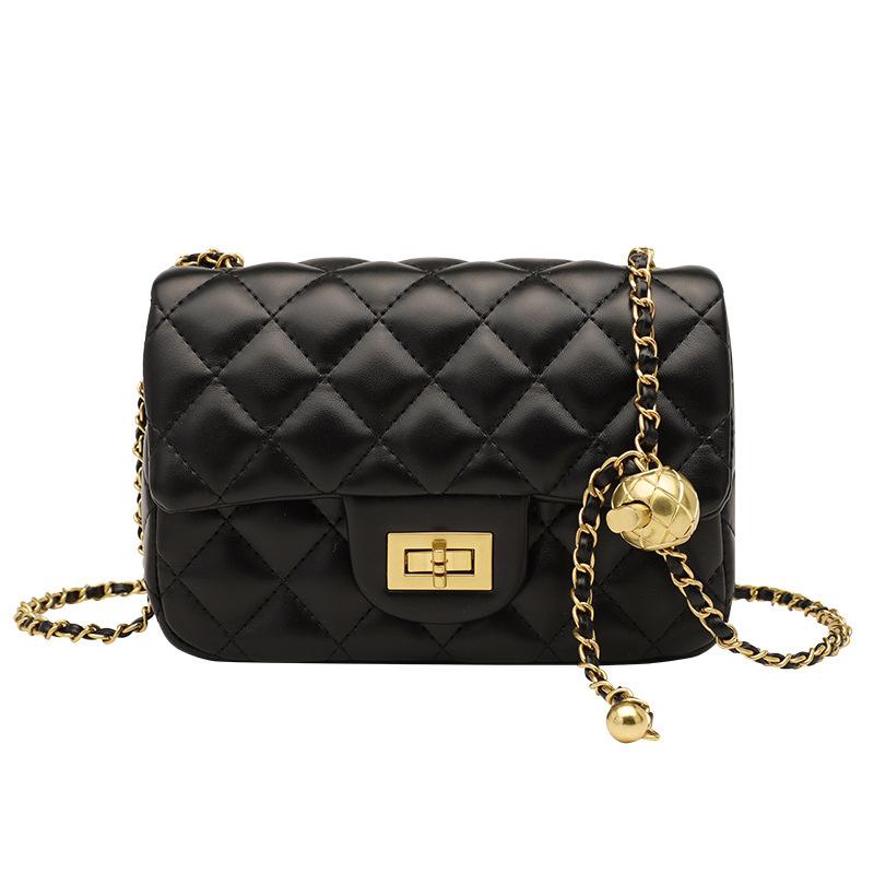 2025 New Winter Xiaoxiangfeng Crossbody Bag Women's Rhombus Chain Shoulder Bag Trendy Ins Fashion Versatile Square Bag