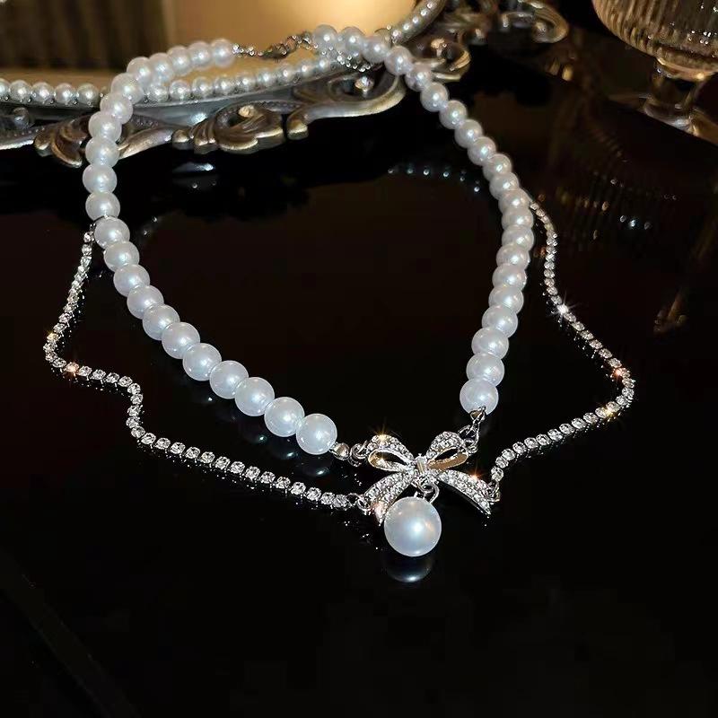 Vintage flash diamond bow pearl necklace female design sense cold wind choker neck chain collarbone chain female