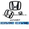 Zadní emblémy Civic Sport 11. generace a černé emblémy Civic Black Warrior 10. generace