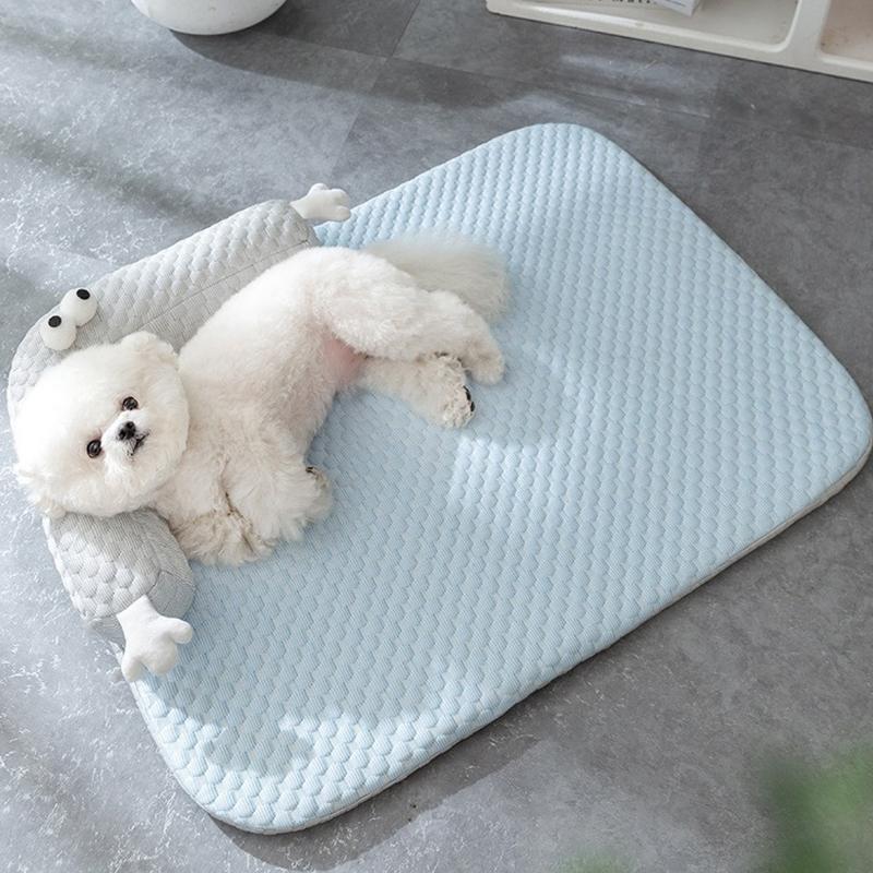 Summer Cooling Mat Sleeping Pad Pet Bed Mats Breathable And Absorbent Suitable For Small And Medium-Sized Cats And Dogs