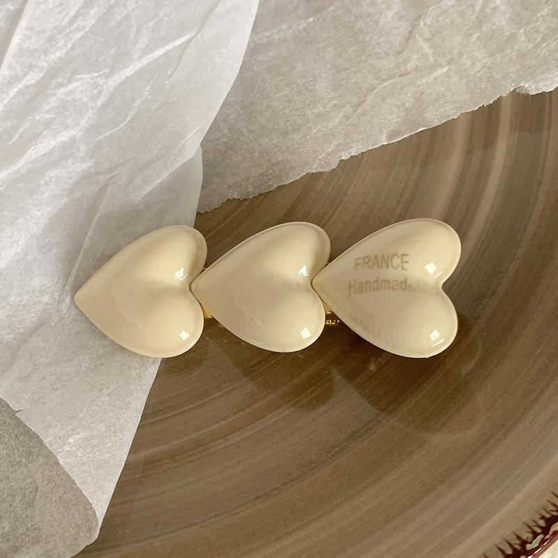 Super Cute Sweet Heart Duckbill Clip Fashion Lovely Women Girls Bangs Side Hairpin Korean Simple Metal Hair Styling Accessories