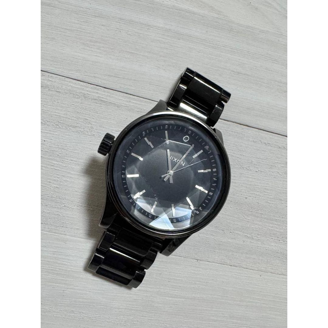 Used NIXON facet black watch