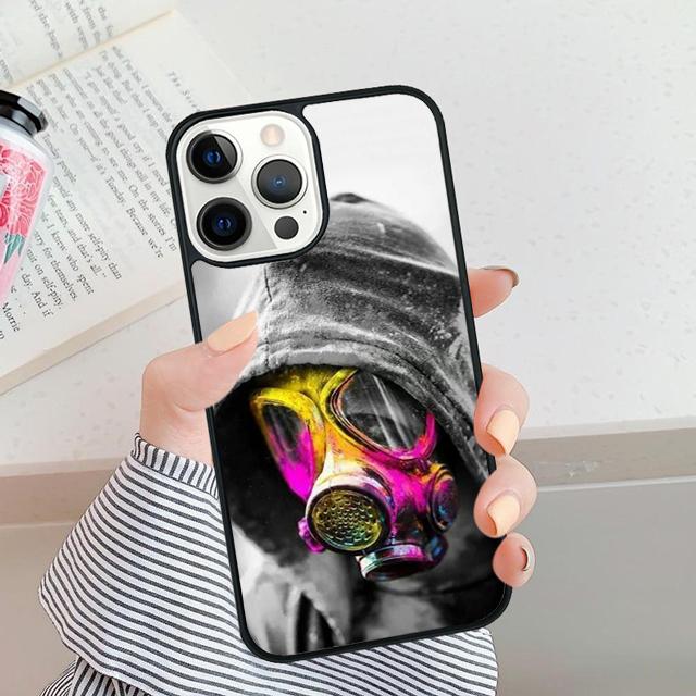 Cool Man Antigas Mask Phone Case For For iPhone 17 Air 16 15 11 12 13 14 Pro Ma Plus coque
